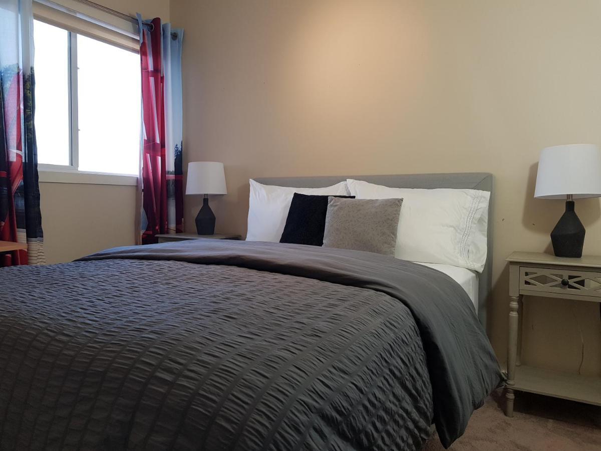 Tuscan Ridge Guesthouse Calgary West Exteriör bild