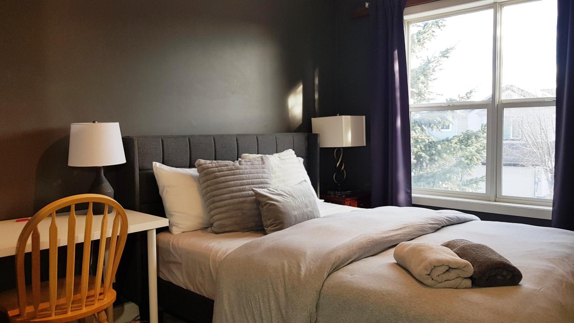 Tuscan Ridge Guesthouse Calgary West Exteriör bild